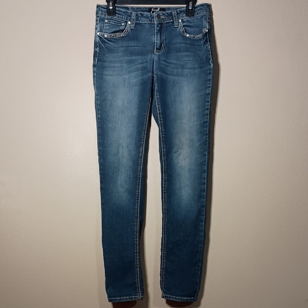 Earl Skinny Jeans With Bling, Fading & Whiskering